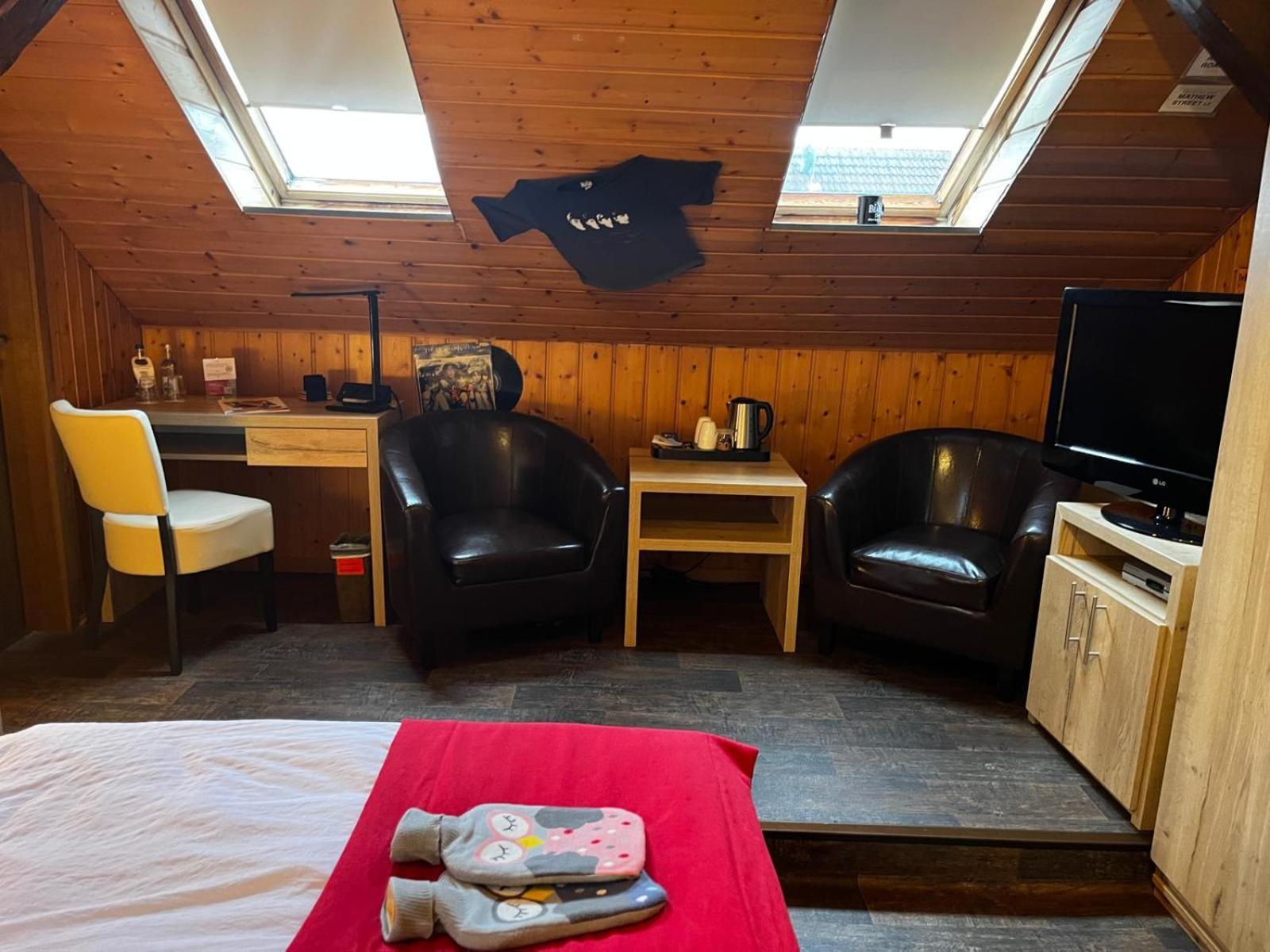 Henblas Hotel Neuenrade Bagian luar foto