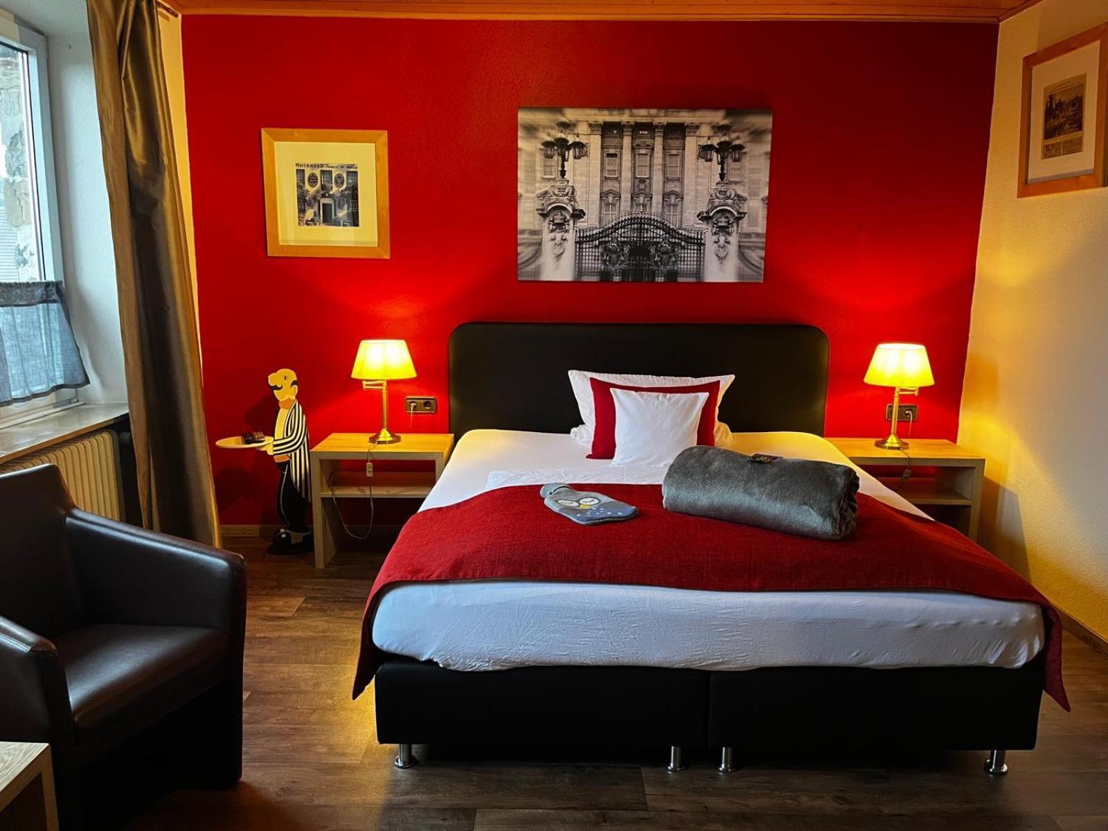 Henblas Hotel Neuenrade Bagian luar foto